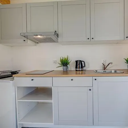 Near The Beach For 4 People In *