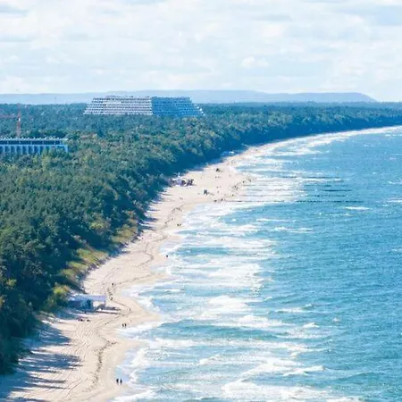 Near The Beach For 4 People In *